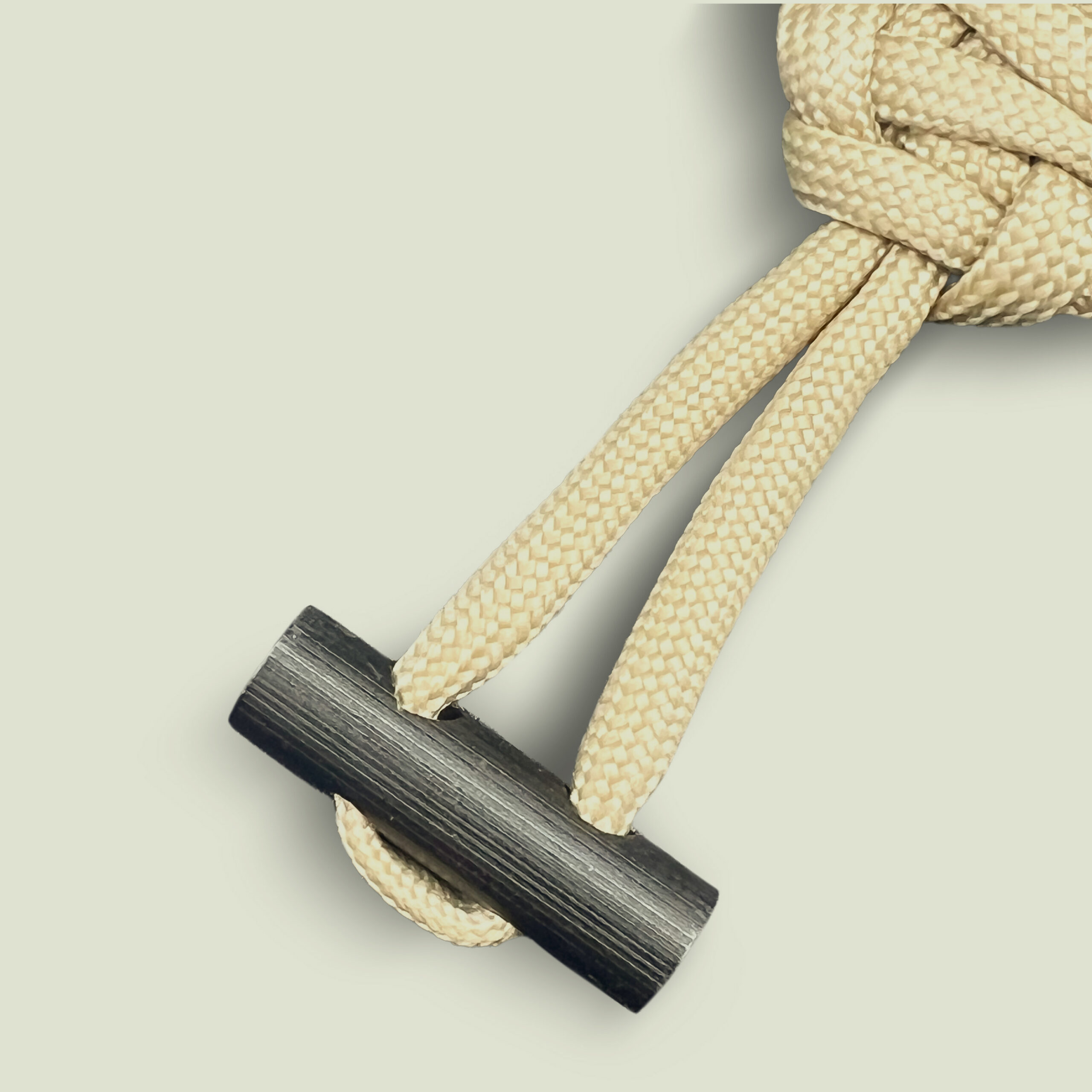 Paracord Survival Bracelet - Image 4